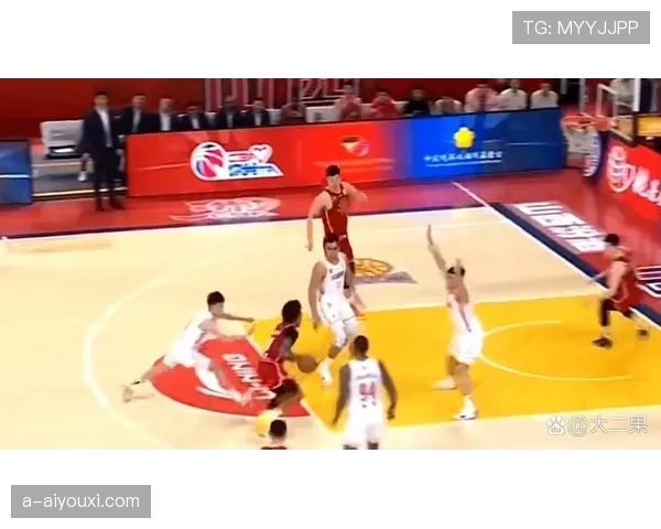 犯规判定的关键：哪些身体接触会被裁判视为违规？